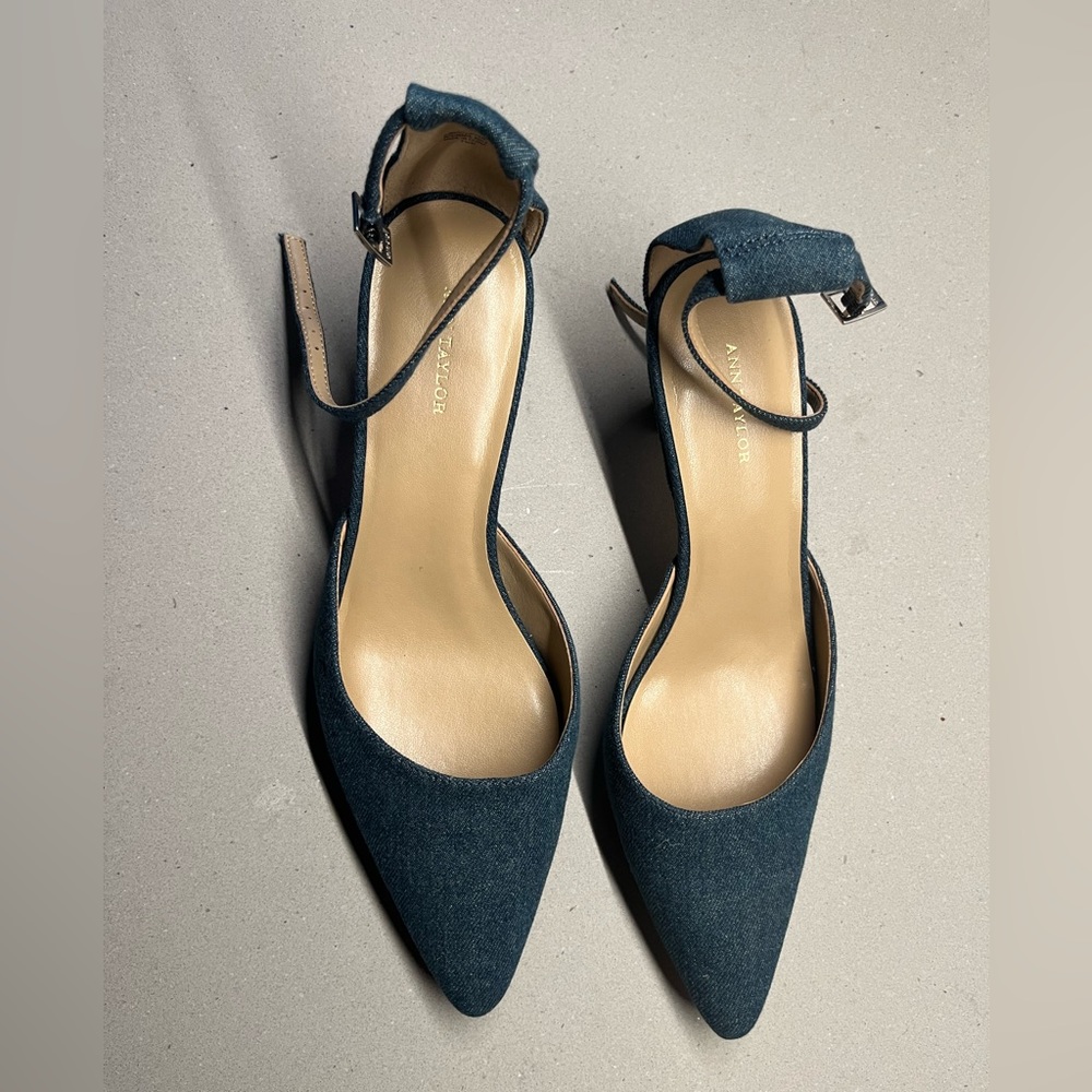 NWOT ⭐️ Ann Taylor Jean Kitten Heel - size 7.5 - Picture 4 of 11